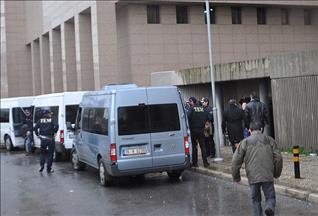 İzmir'de "Paralel Yapı" operasyonu: 7 gözaltı