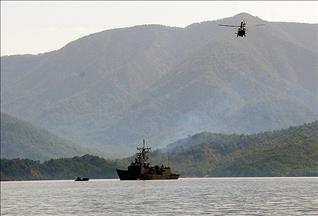 Арабская коалиция продолжает наносить удары по позициям хуситов