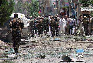 Afganistan'da istihbarat merkezine intihar saldırısı