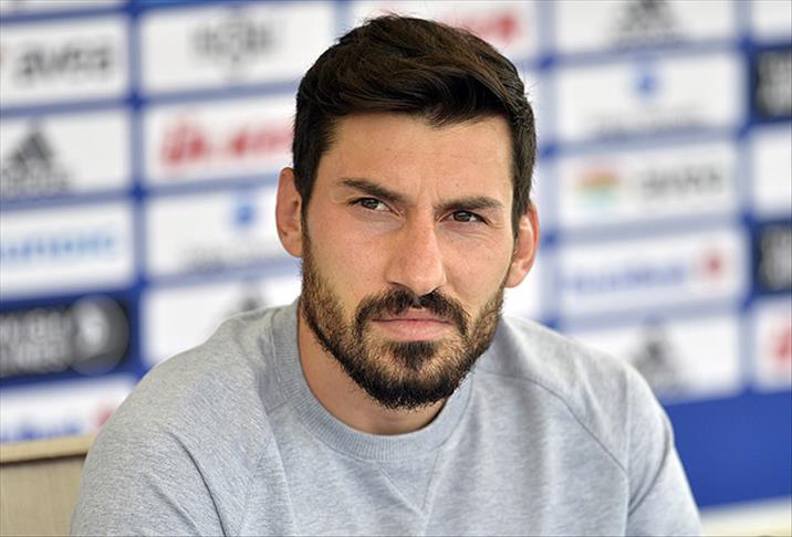 'Hedef tüm kupalarda şampiyonluk'