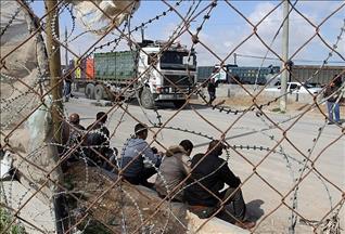 У границы Газы 20 тыс. человек ждут перехода в Египет