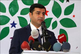 "Le PKK doit immédiatement retirer son doigt de la gâchette"