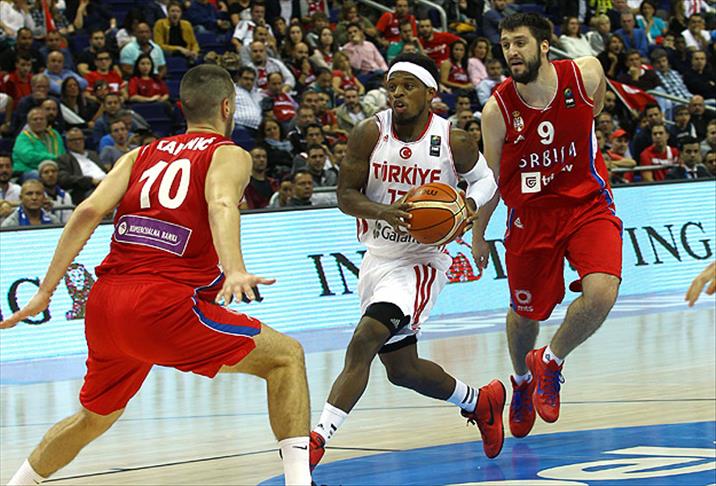 '12 Dev Adam' Sırbistan'ı geçemedi