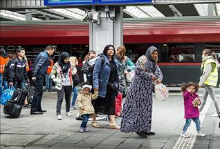 Европа начинает открывать свои двери беженцам