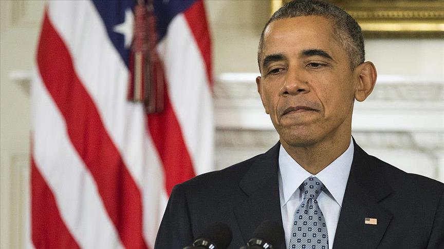 Obama meets Oregon families same day as more campus shootings