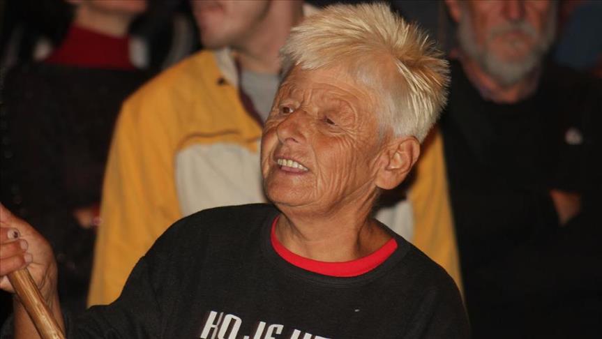 Podgoričanka Darinka u prvim redovima na svim protestima