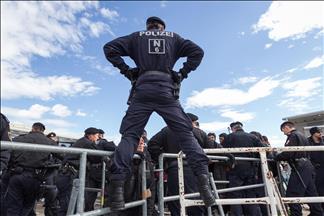 جمهورية التشيك تنشر 650 جنديا على حدودها مع النمسا