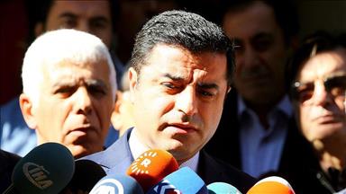 "Hemû civaka Tirkiyeyê divê piştgiriya hevdu bike"