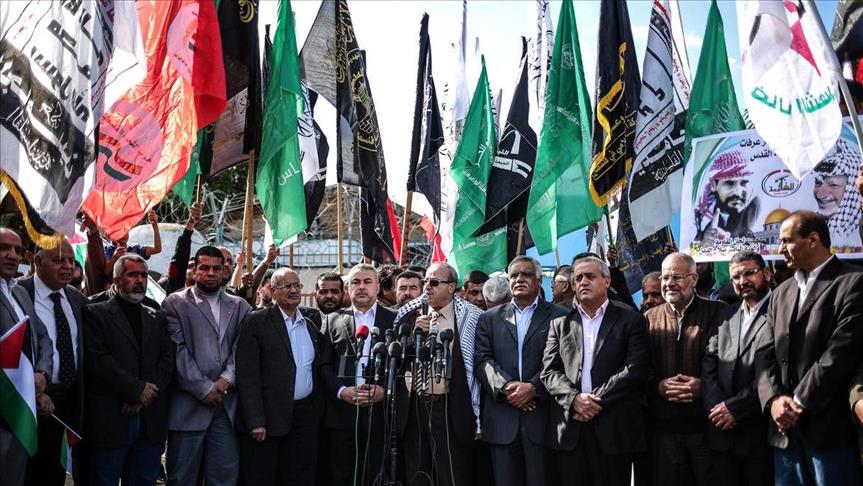 الفلسطينيون يحيون اليوم الذكرى الـ11 لوفاة "ياسر عرفات"