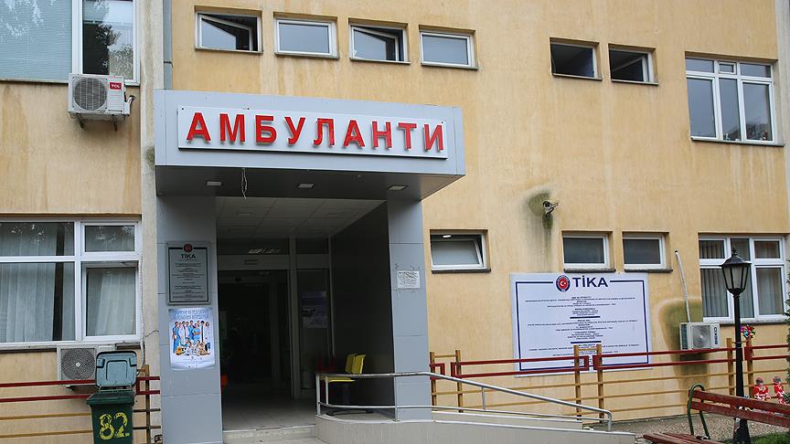 TİKA'nın modernize ettiği klinik şifa dağıtıyor