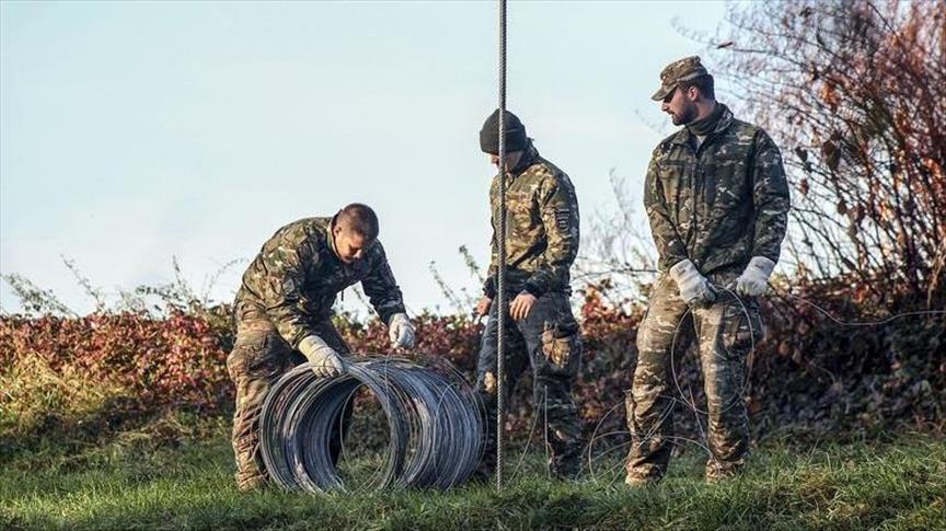 Словения проведет проволочную сетку вдоль границы с Хорватией