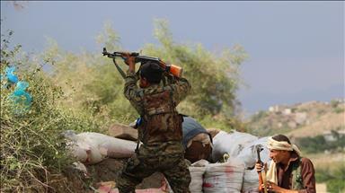 مقتل 3 من أفراد المقاومة الشعبية في مواجهات مع الحوثيين جنوبي اليمن