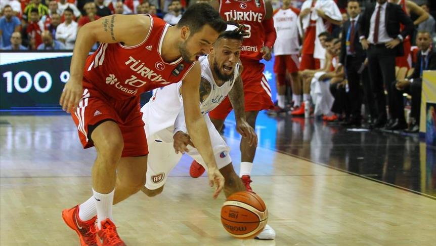 إسطنبول تستضيف نهائيات بطولة كرة السلة الأوروبية