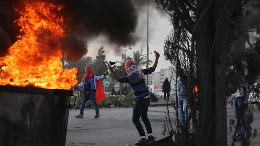 إصابة 9 فلسطينيين في مواجهات مع الجيش الإسرائيلي بالضفة