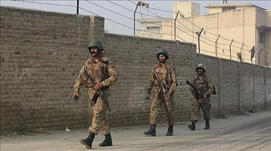 در پاکستان طی 18 ماه اخیر 3 هزار و 400 تروریست کشته شدند