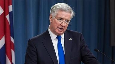 وزير الدفاع البريطاني: غارات روسيا في سوريا بدأت بقصف قوات المعارضة