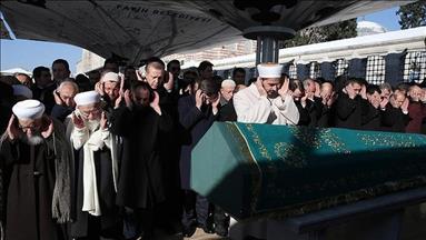 مراسم تشییع جنازه سردبیر روزنامه ینی آکیت ترکیه برگزار شد