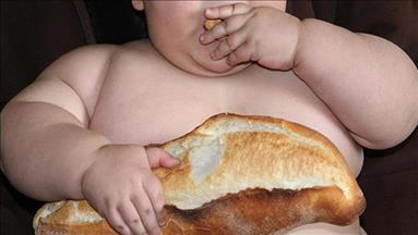 UK weighs cost of tax on sugar