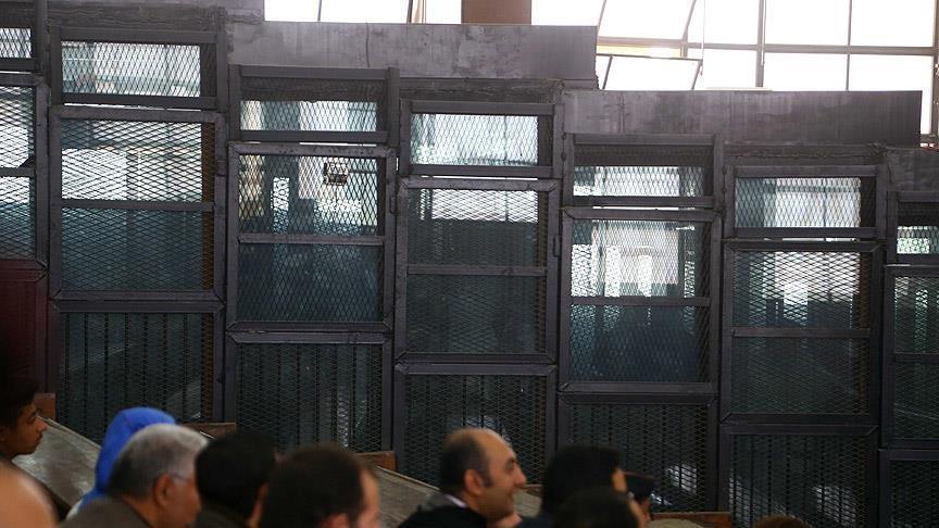 محكمة عسكرية مصرية تعاقب 159 معارضا للسلطات بالسجن بين 7 و10 سنوات
