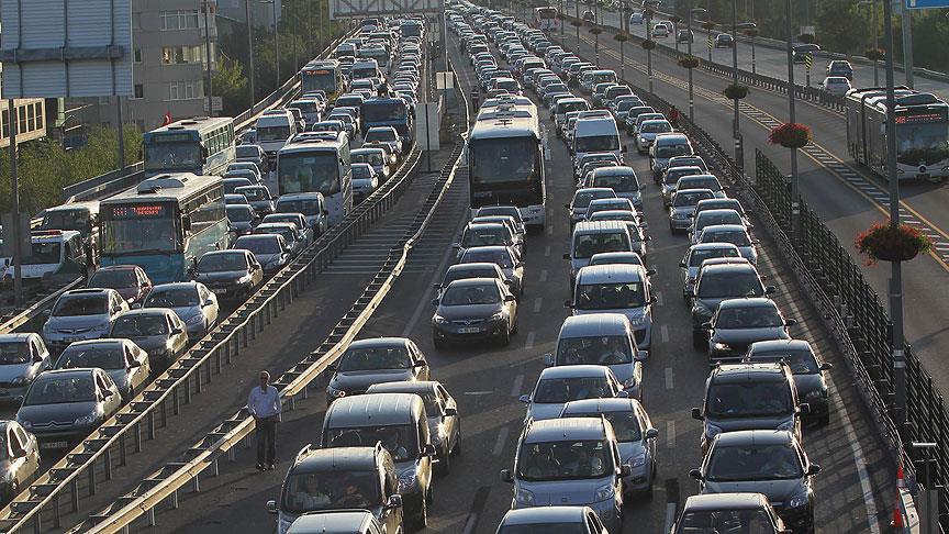 Mecidiyeköy'de metro inşaatı nedeniyle trafiğe düzenleme 