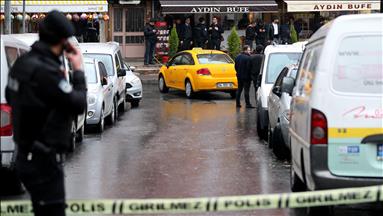 Assailants target police in Istanbul