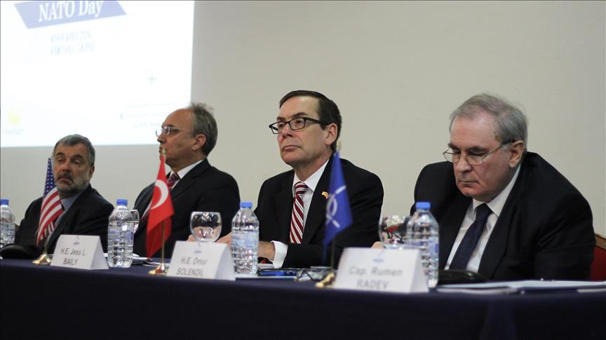 Во Македонија одбележан денот на НАТО