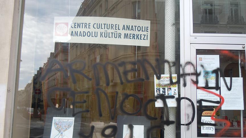 Paris Anadolu Kültür Merkezi'ne saldırı