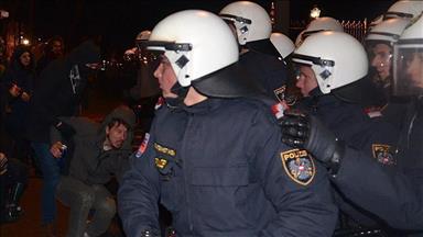 Австриско-италијанска граница: Пет полицајци повредени, приведени 50 демонстранти