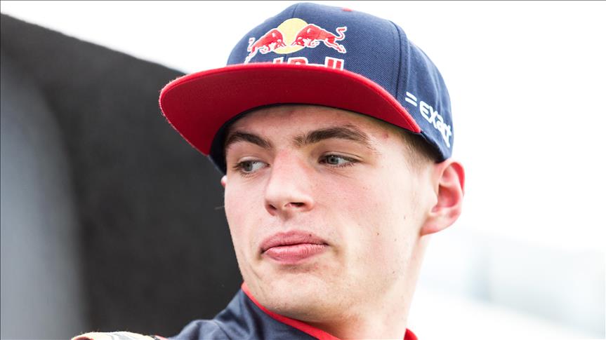 Formula 1, Verstappen në vendin e Daniil Kvyat në bolidin e Red Bull 