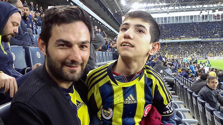 Engelli taraftarın hayali gerçeğe dönüştü