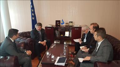 Министерот Кучи се сретна со амбасадорот на Република Косово во Скопје, Илбер Хуса