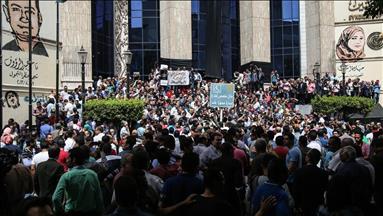 "نقابة الصحفيين المصريين".. "قلعة الاحتجاجات" من التأسيس حتى "الأحد الأسود"