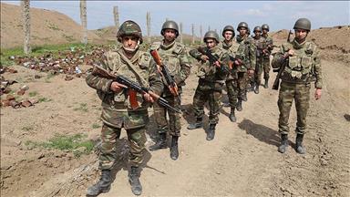 Азербејџанската армија регрутира дoброволни војници