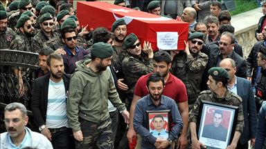 Şehit polis Kurtoğlu son yolculuğuna uğurlandı