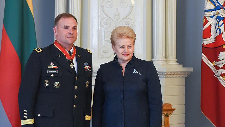 قائد عسكري أمريكي: ينبغي وجود قوة حقيقية للناتو وسط وشرق أوروبا 