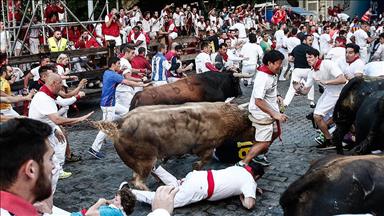 San Fermin'de boğalarla ilk koşu yapıldı