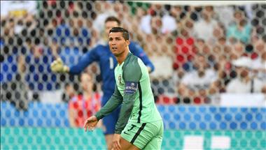 "يورو2016".. البرتغال تنهي مغامرة ويلز وتتأهل لنهائي أمم أوروبا 