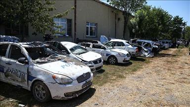 Ankara'da 55 polis aracı darbe girişimi sırasında ağır hasar aldı