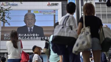 Perandori i Japonisë paralajmëron abdikimin gjatë një fjalimi drejtuar popullit  