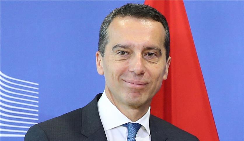 Австрискиот канцелар Keрн: Преминот Бренер ќе остане отворен