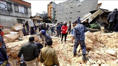 Кина: 10 лица загинаа при рушење на згради во индустриска област