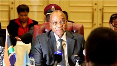 Woman who accused S. Africa president of rape dies