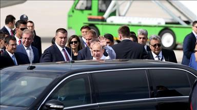 بوتين يصل إسطنبول للمشاركة بمؤتمر الطاقة العالمي