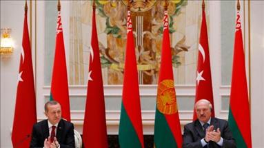 أردوغان يشيد بمواقف بيلاروسيا المحايدة خلال الأزمة مع موسكو نهاية 2015