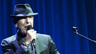 Canadian singer, songwriter Leonard Cohen dead at 82