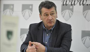 Pretresene su dvije kancelarije u zgradi Opštine Stari Grad 