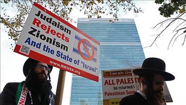 NY Jews hold counter protests on UNESCO resolution
