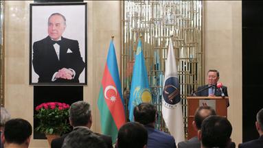 В Казахстане почтили память Гейдара Алиева