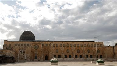 Şehitler için Mescid-i Aksa'da gıyabi cenaze namazı kılındı