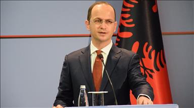 Bushati reagon për sulmin terrorist në Stamboll